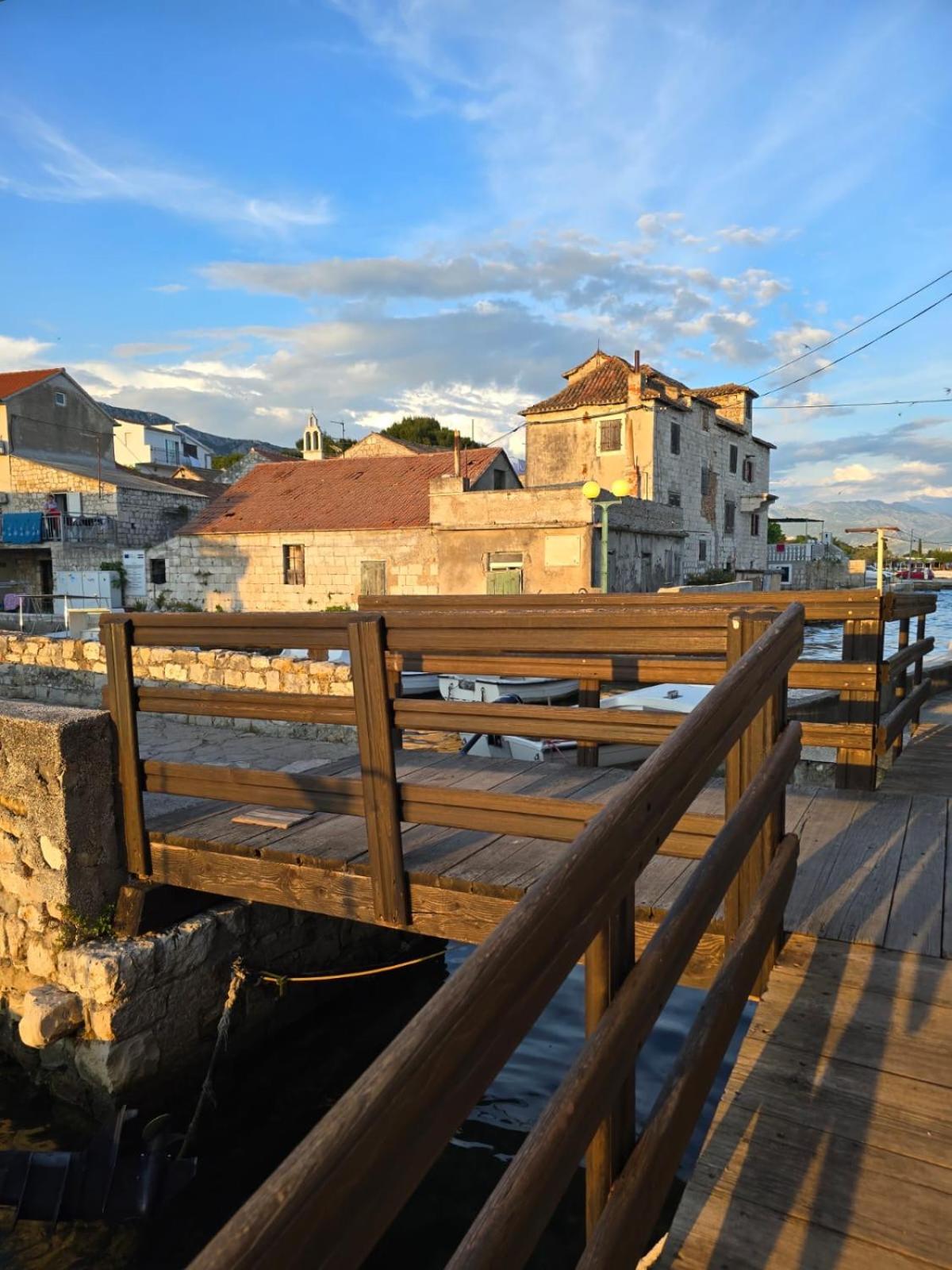 Apartments More Kaštela Екстериор снимка