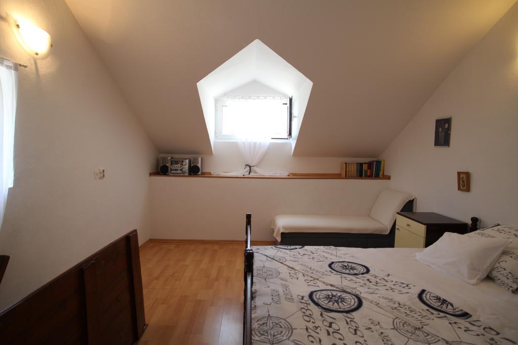 Apartments More Kaštela Стая снимка